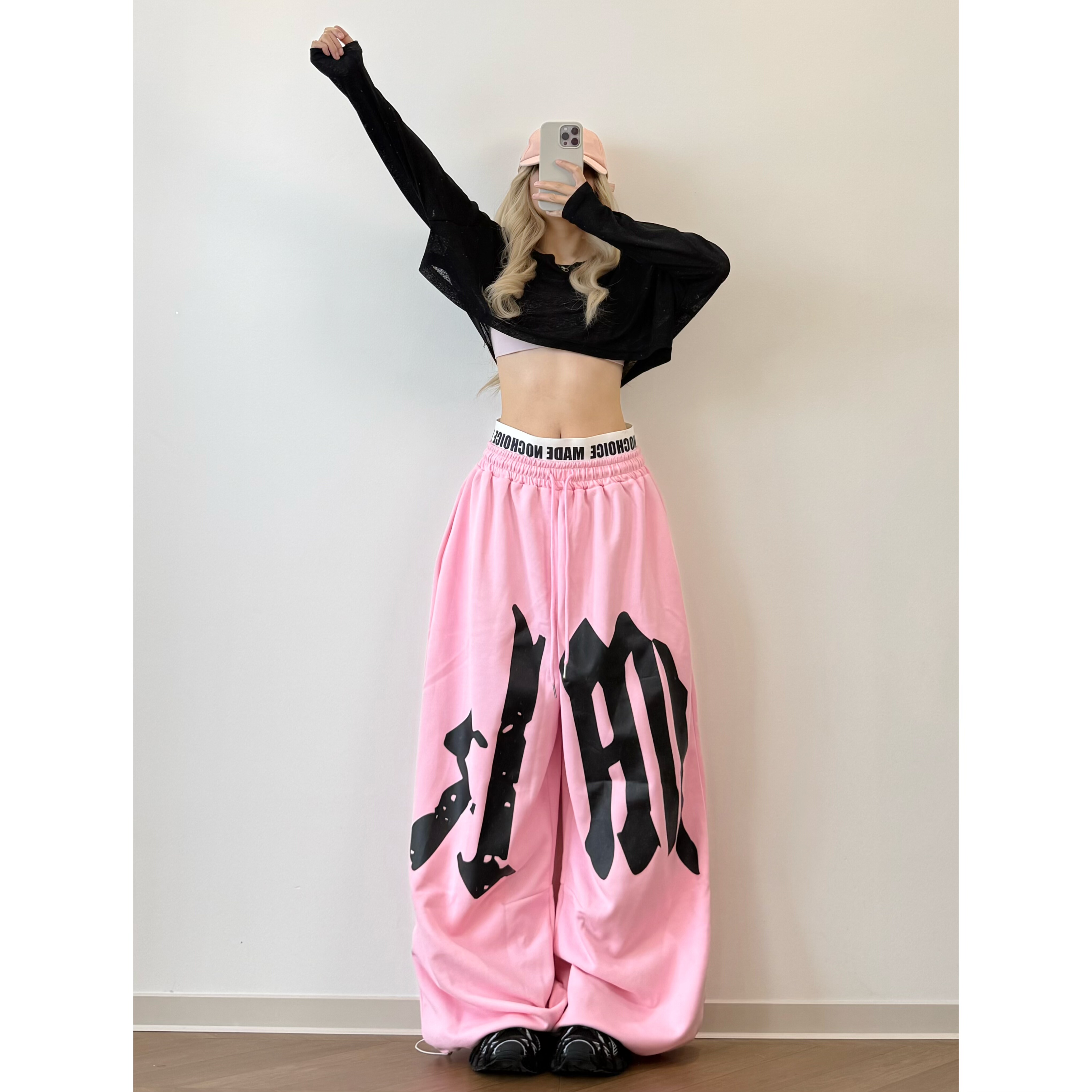 XXBUNI跳舞穿搭女黑色罩衫宽松爵士舞上衣女＋粉色双腰字母运动裤,女装/女士精品,T恤,淘宝优惠券,粉丝福利购,淘宝优惠卷