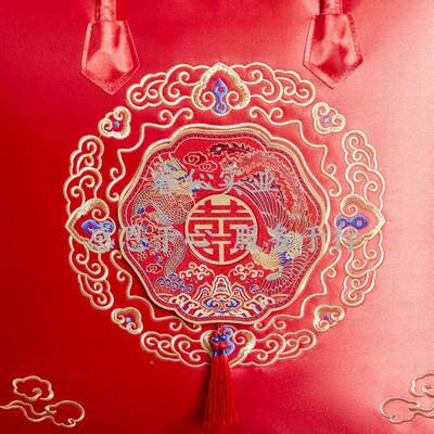结婚陪嫁收纳袋婚喜庆四件套红色被RUIXIN棉被的装袋子包缎面装牛