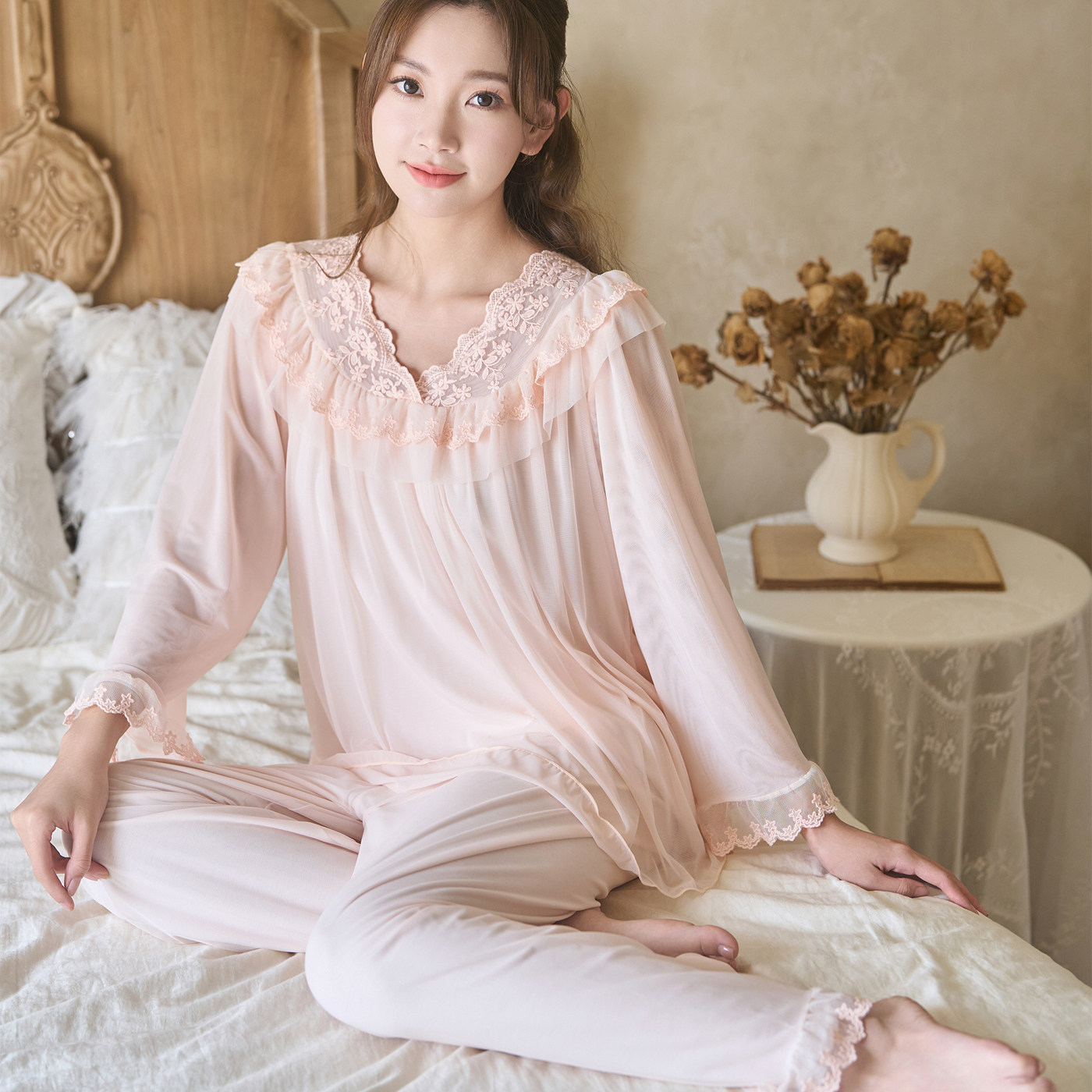 春秋薄款法式女士绝美莫代尔女睡衣女款2026新款冬高级感性感纯欲