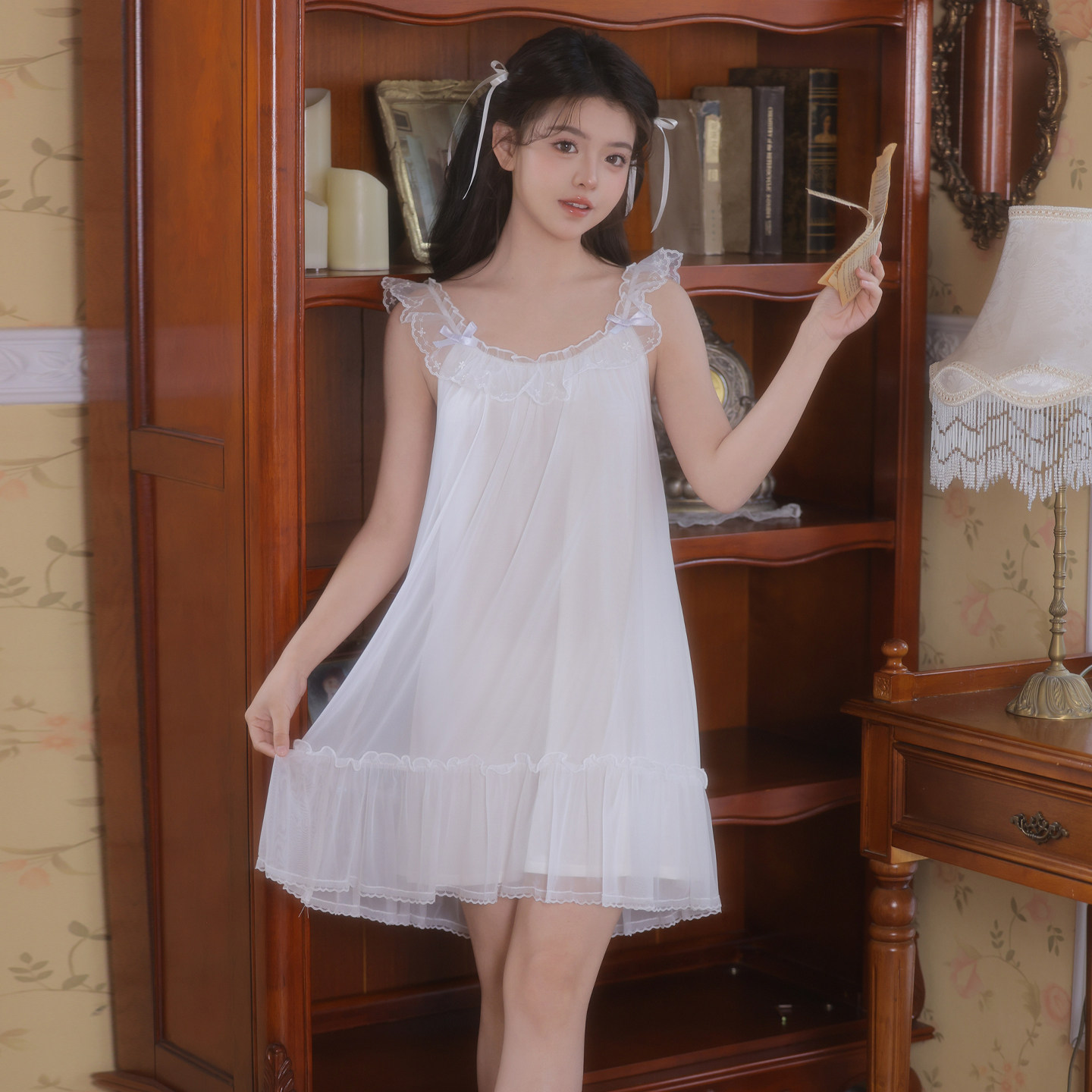 法式莫代尔性感蕾丝吊带睡裙女高级公主女款2026新款网纱白色睡衣