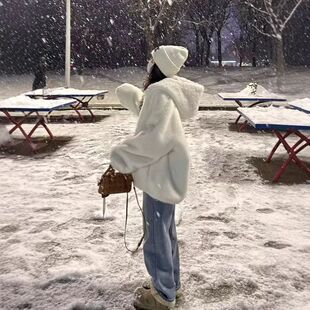 浅蓝色窄版直筒牛仔裤女2025年爆款加绒加厚宽松显瘦小个子阔腿裤