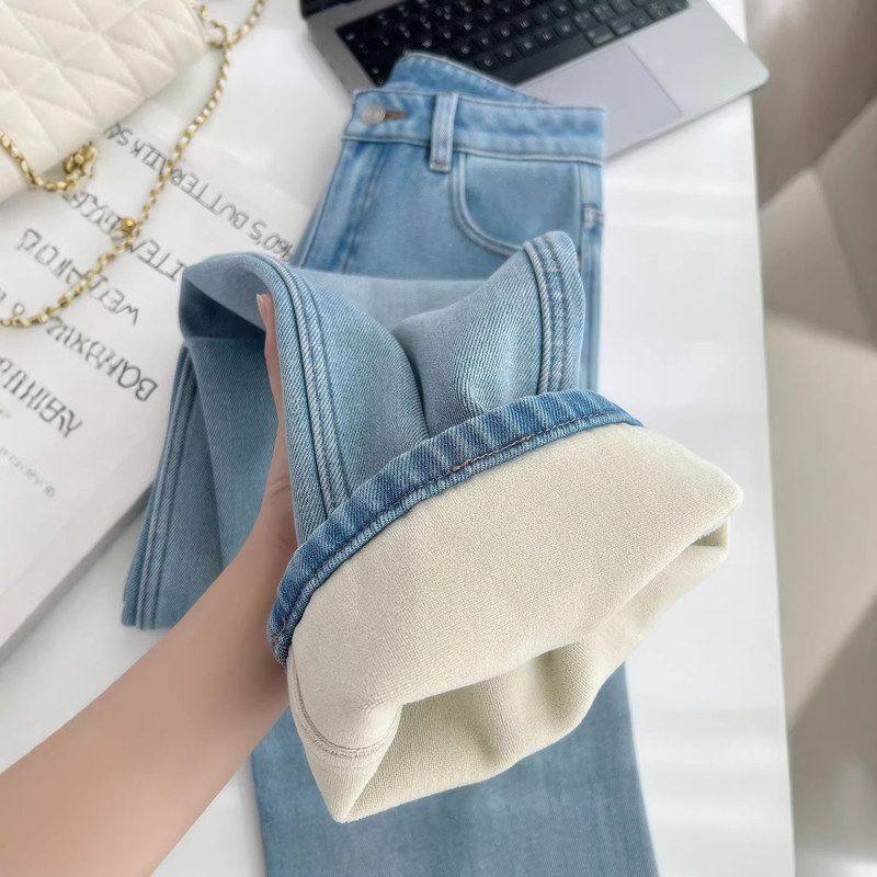 浅蓝色加绒直筒牛仔裤女冬季2025新款高腰复古宽松显瘦窄版阔腿裤