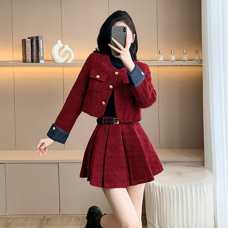 小香风敬酒服订婚领证百褶半身裙套装2024秋冬过年圣诞红色战袍女