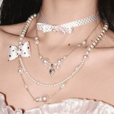 波点控miu系!小众绸缎蝴蝶结少女珍珠项链叠戴长款毛衣链