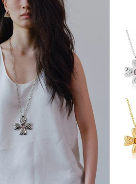 面包纹蝴蝶结项链新款长款吊坠链女ins小众设计高级感毛衣链饰品