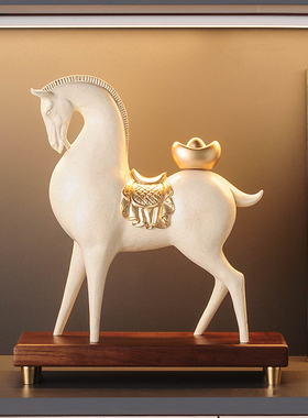 圣优顿招财马上有钱生肖马摆件