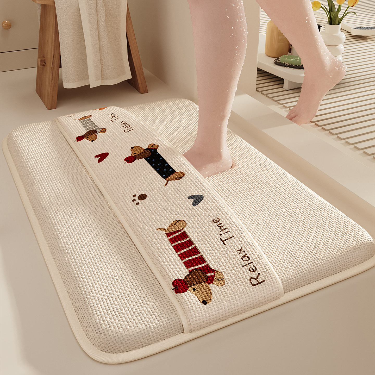 卫生间地垫卡通狗狗浴室防滑垫厕所门口擦脚背速干吸水地毯子加厚