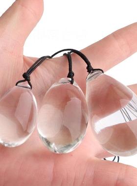 A glass-made anus used as a masturbation toy