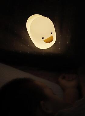 跨境呆呆鸭小夜灯硅胶儿童伴b249拍拍灯创意可us爱新奇特礼品睡床