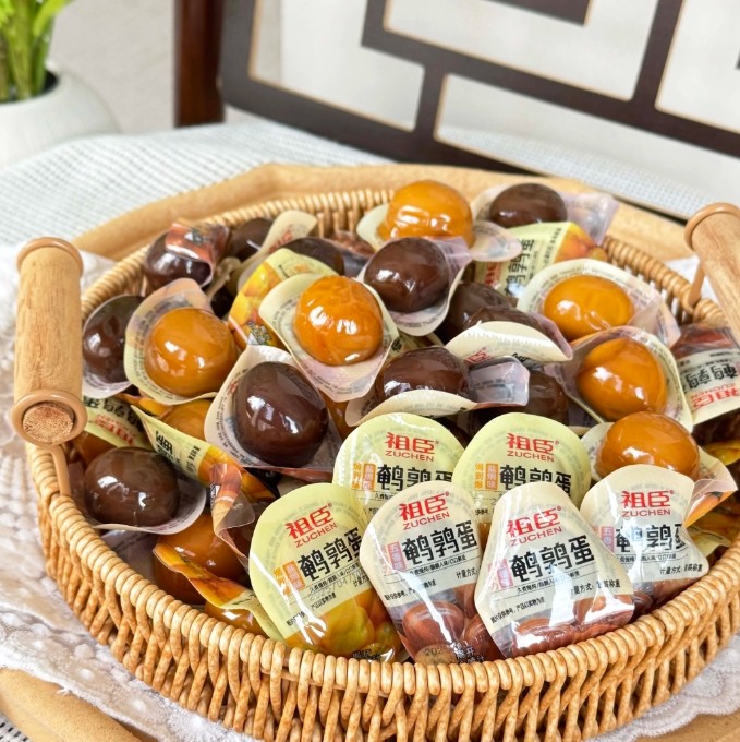 祖臣鹌鹑蛋五香盐焗即食迷你小包装休闲小零食鹌鹑蛋无壳卤蛋解馋