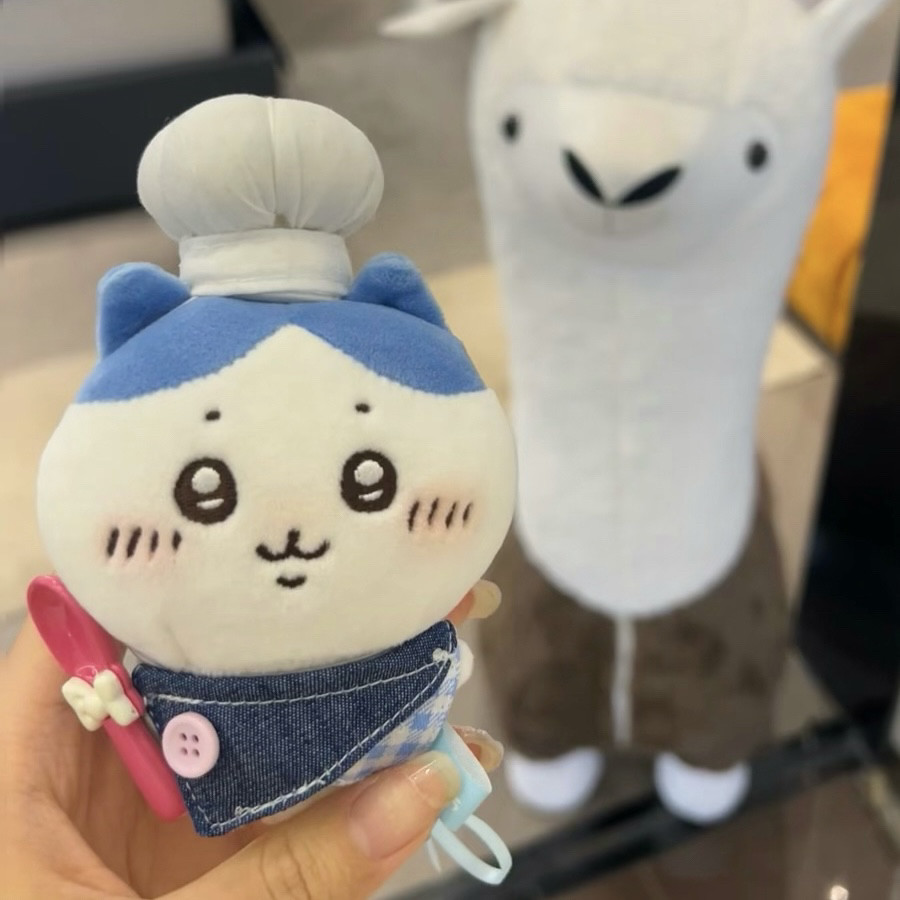 日本正版厨师帽小八chiikawa吉伊卡哇乌萨奇自嘲熊包包挂件玩偶女