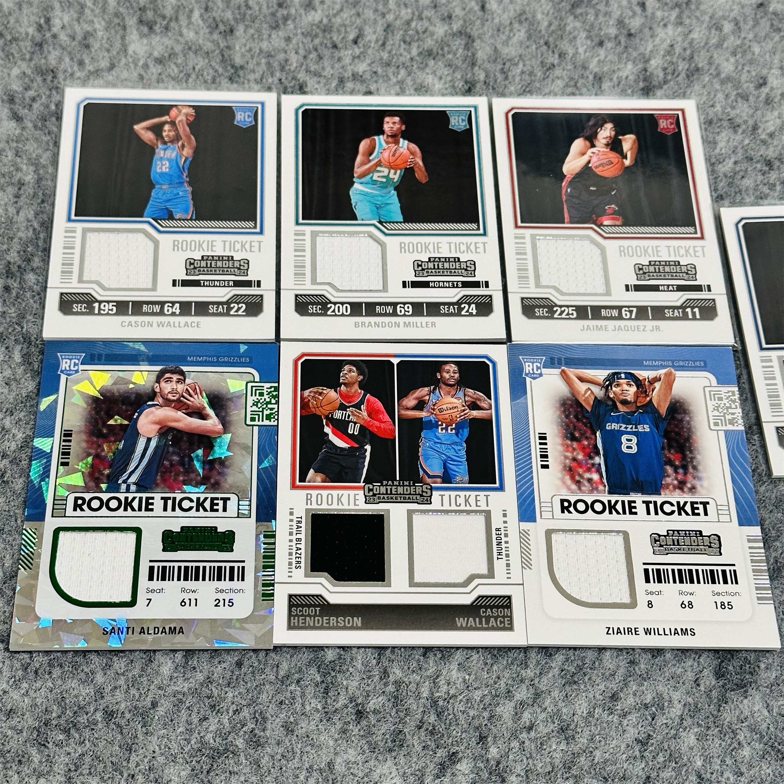 新秀球票物料球星卡帕尼尼Panini