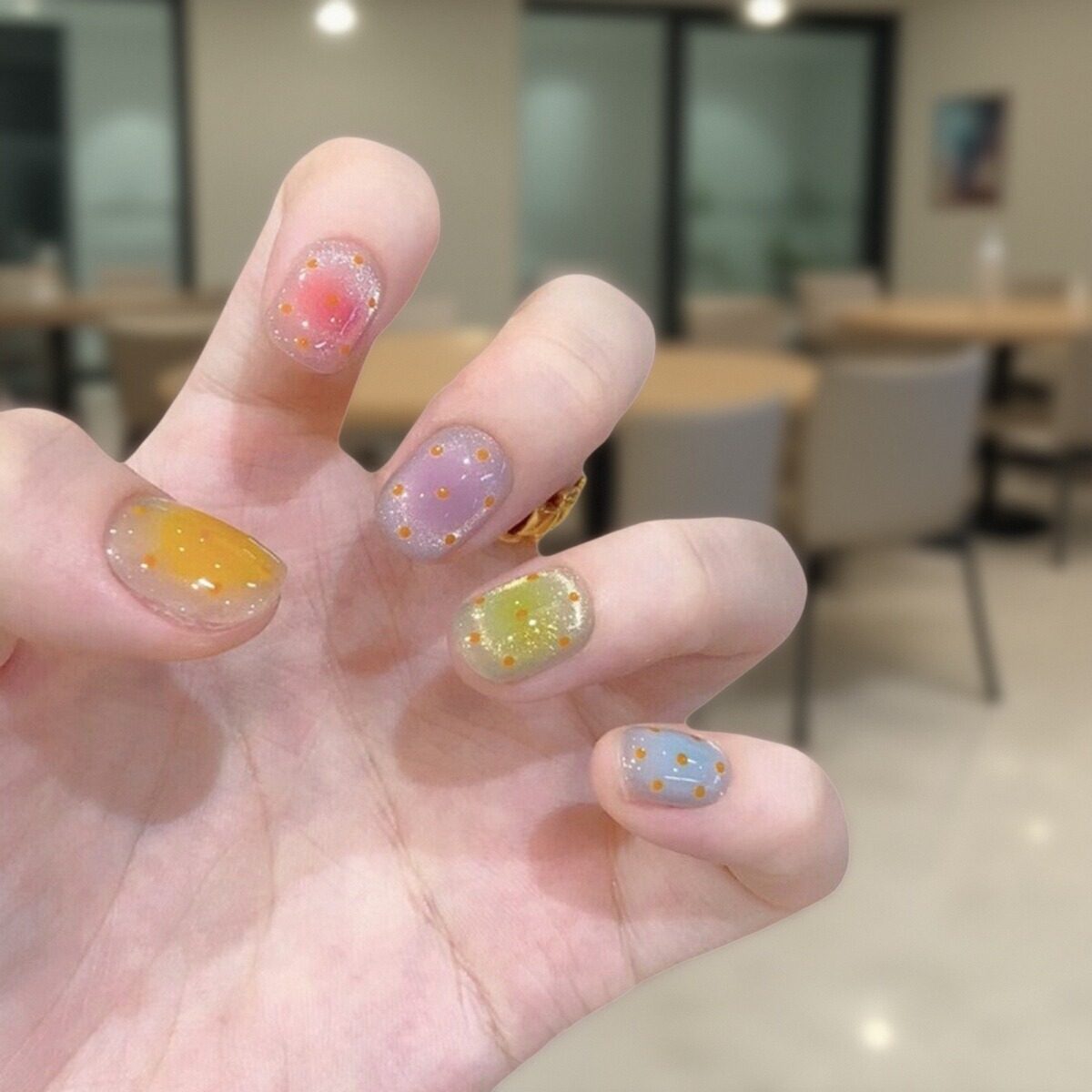 ins可爱夏日多巴胺短甲波点高级显白美甲学生手工指甲贴片0004QE