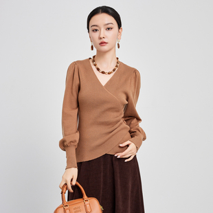 鲁思蒂长袖针织衫2024新款女春秋气质显瘦时尚设计感V领套头上衣