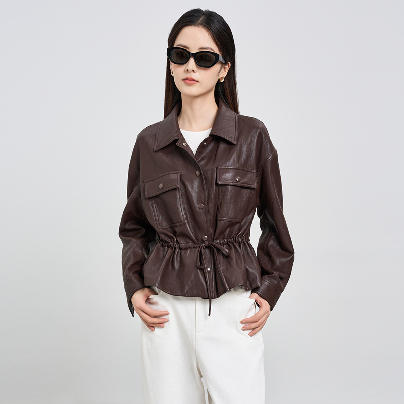 鲁思蒂摩登复古收腰短款外塔