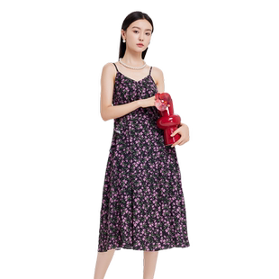 鲁思蒂碎花吊带连衣裙2026新款女早秋季时尚性感气质显瘦长款裙子