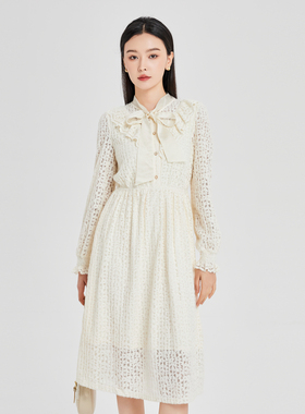 Lucidy/鲁思蒂白色长袖磨毛连衣裙2024新款女秋冬季气质显瘦裙子