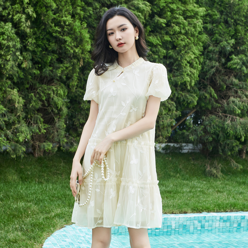 鲁思蒂刺绣新中式国风短袖连衣裙2024新款女夏季气质显瘦中长裙子
