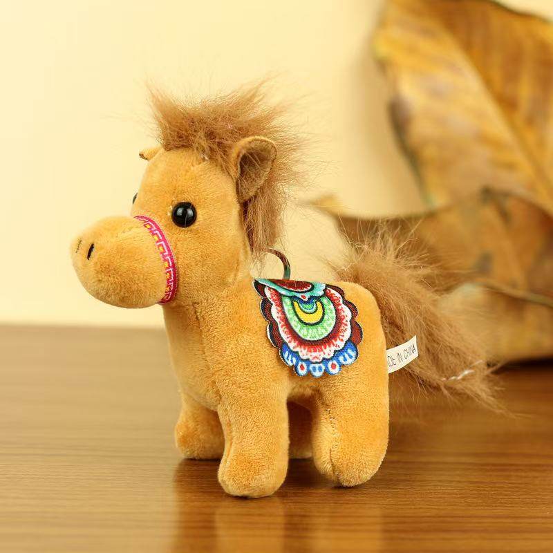可爱小马毛绒包挂件钥匙扣彩色图
