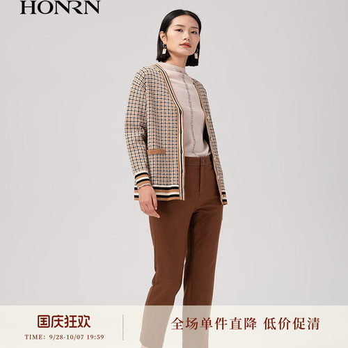 红人宽松格纹长袖v领针织衫上衣