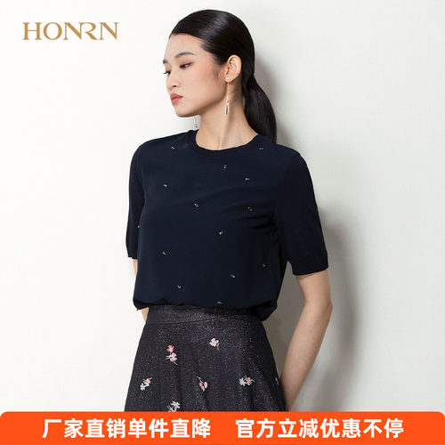 小众修身显瘦圆领春秋设计感套头