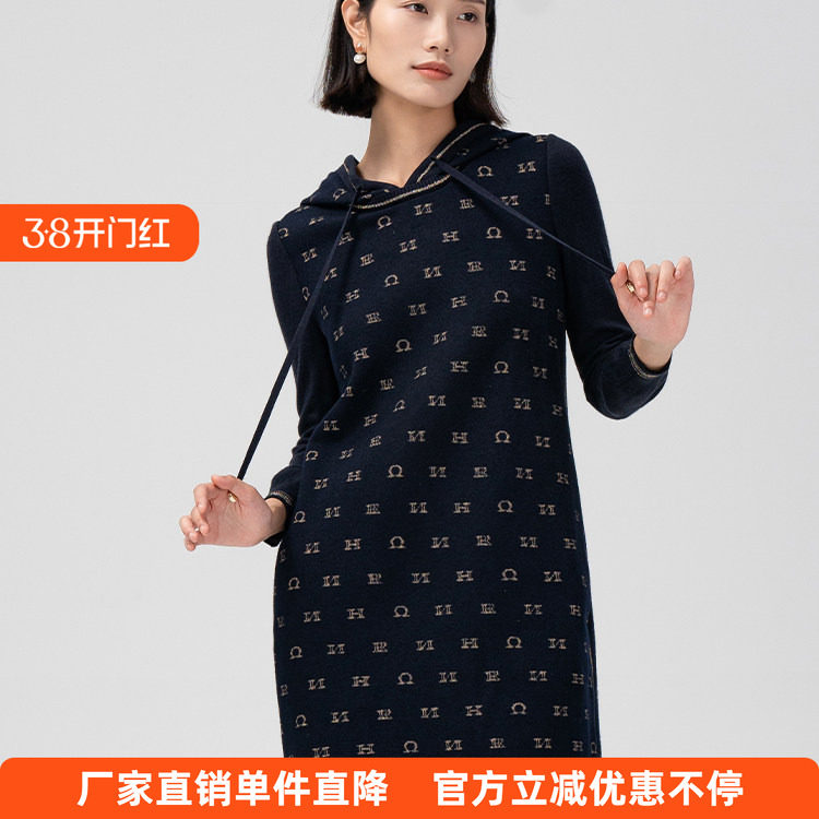 运动通勤风连帽印花连衣裙女秋冬藏青色减龄遮肚气质裙HG55OL761