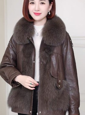 2025新款时尚显瘦皮毛一体外套女中年妈妈装洋气减龄百搭保暖皮衣