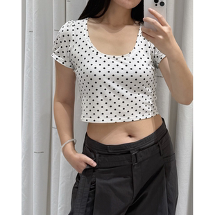 短款 修身 显瘦T恤 PUT简约波点U领泡泡袖 SIMPLY
