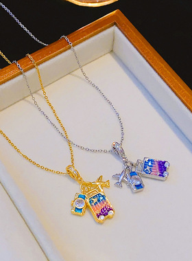 环球旅行项链女彩虹滴油相机旅行箱飞机吊坠时尚轻奢设计感锁骨链