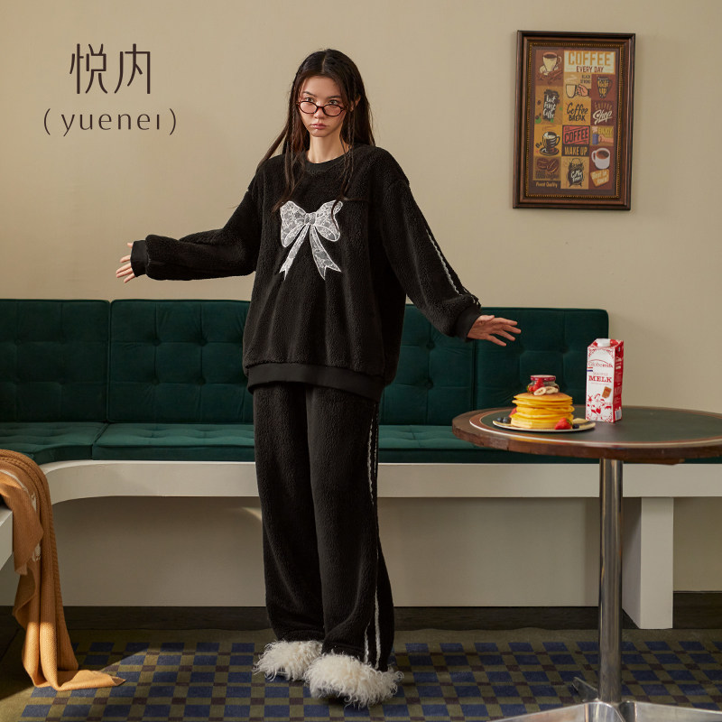 悦内睡衣女款秋冬季珊瑚绒加厚加绒保暖法兰绒家居服圆领套头休闲