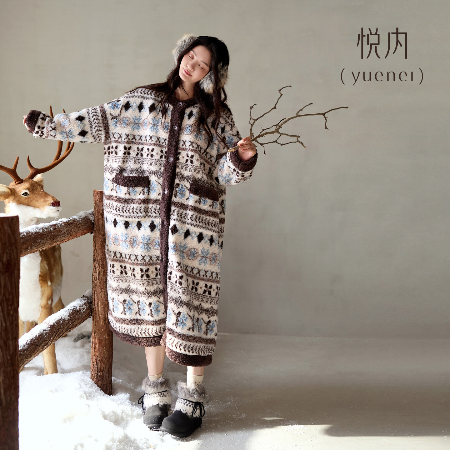 悦内睡裙女士睡衣冬季法兰绒加绒加厚保暖大码长款圆领睡袍费尔岛