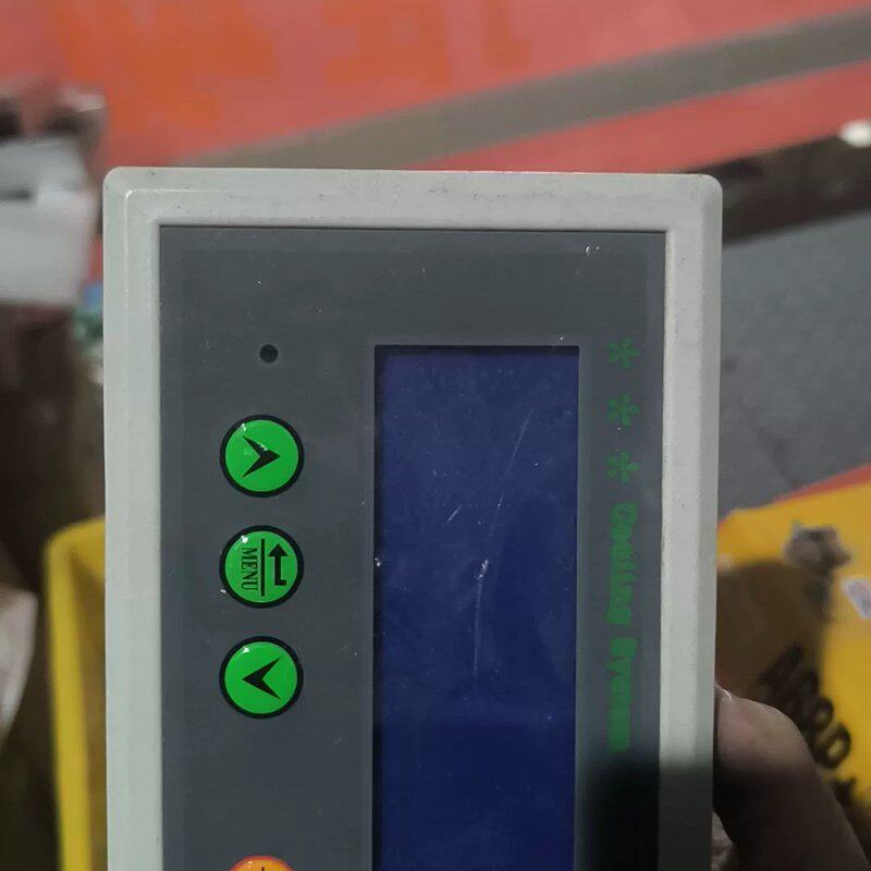 可维修激光冷水机智能工控显示屏,,,有一个12议价
