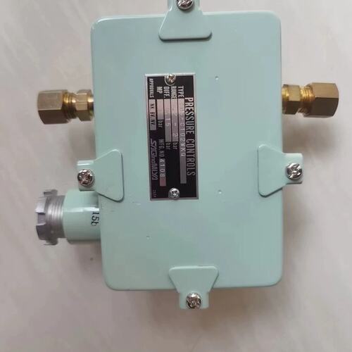 可维修鹭宫YNS-C102W压力控制器开关0.2-2A 5A议价