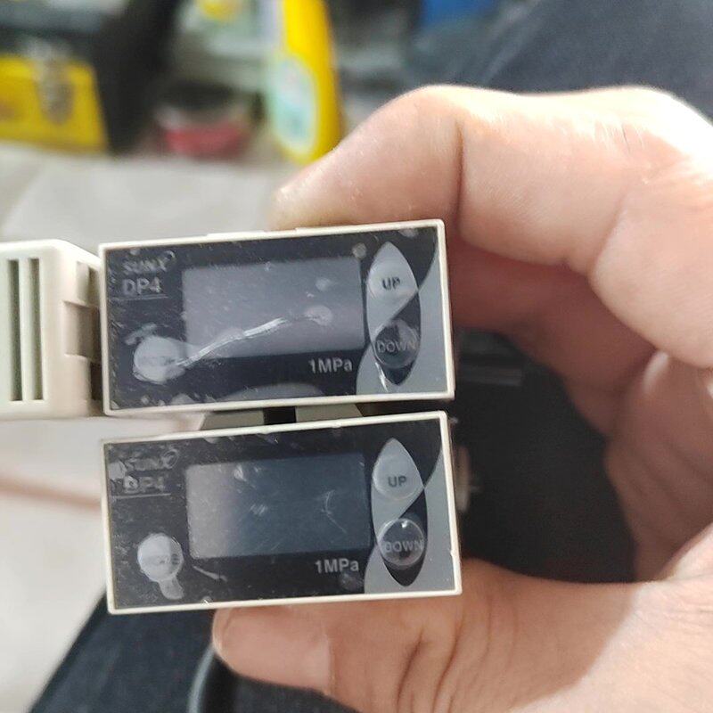 可维修神视SUNX 压力传感器DP4-52Z议价