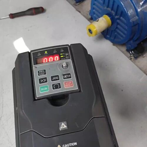 可维修阿尔法变频器1.5KW，ALPHA5000-31R5GB/3议价
