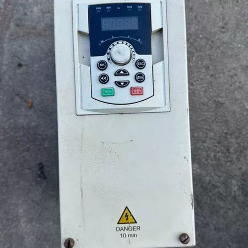 可维修大元变频器，DR300F-T3-015G/018P，议价