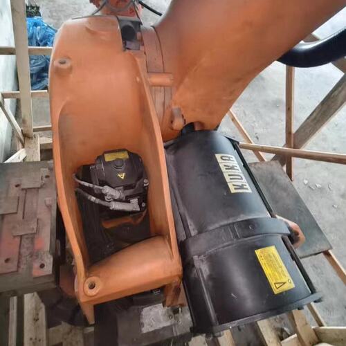 可维修KUKA库卡KR210工业机器人KR210-2 2000，议价