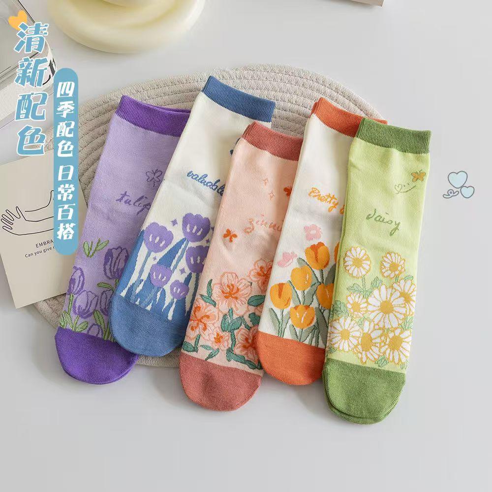 袜子女中筒袜ins潮日系可爱卡通小花长袜春秋款棉袜防臭吸汗女袜