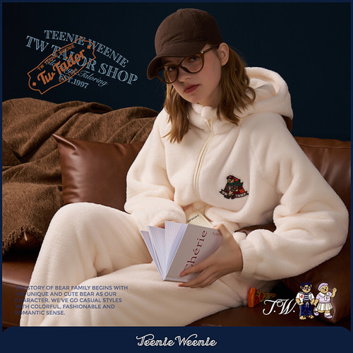 TeenieWeenie北极绒加绒加厚睡衣