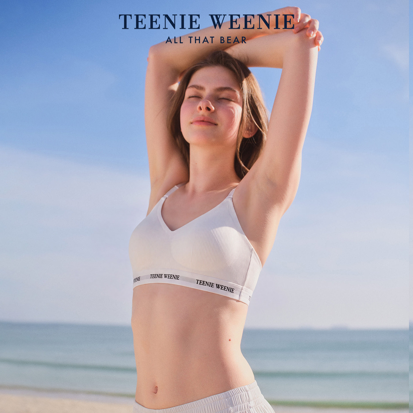 TeenieWeenie小熊文胸棉感内衣无痕聚拢舒适字母运动背心胸罩女