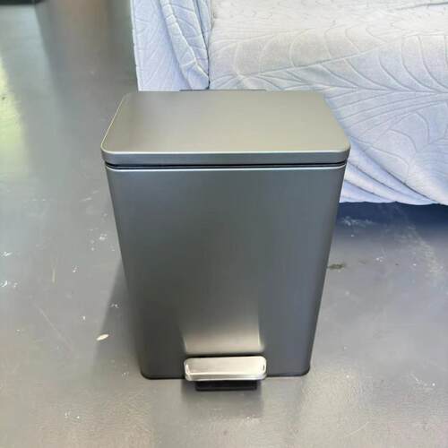 30L不锈钢带盖方形脚踏式垃圾桶静音开合家用厨房收纳桶可回收