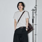 sameuoo散养文化「小彩派对」纯色中性风短袖 t恤女夏季 正肩上衣