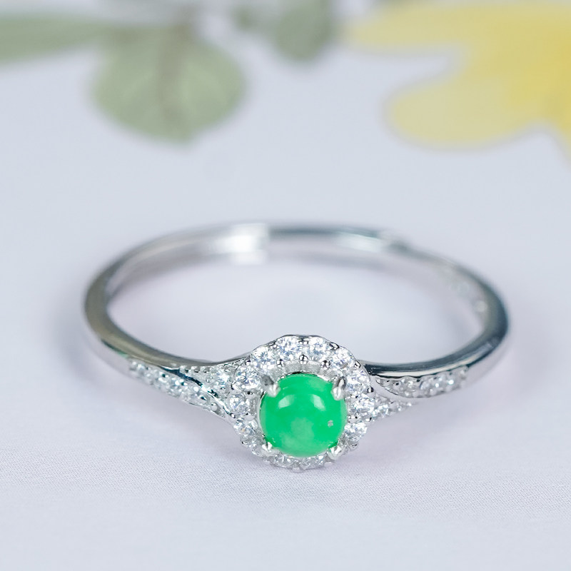 天然阳绿翡翠A货银镶嵌古法工艺简约设计花瓣蛋面戒指