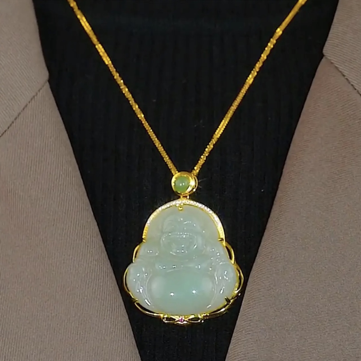 七夕情人节礼物和田玉镯心料顶珠晴水大肚佛公吊坠送老婆玉坠玉佛