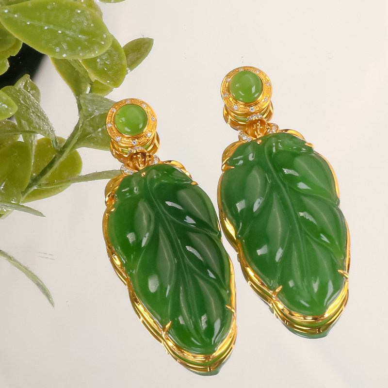 14k金镶满绿水润碧玉大叶可成和田玉叶子吊坠（尺寸多样性）