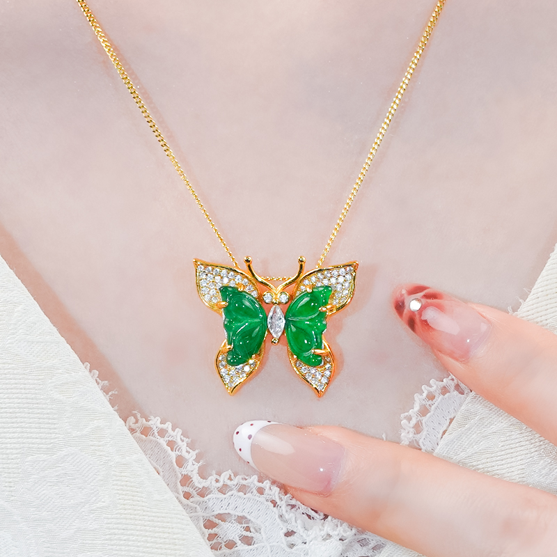 洛丽亚天然翡翠饰品A货银镶嵌精致雕刻冰透冰辣绿蝴蝶吊坠项链