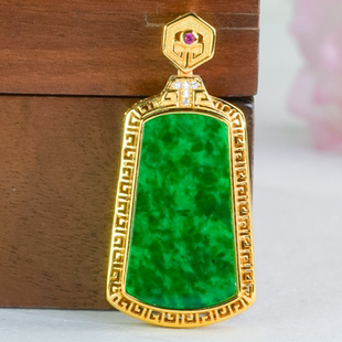 天然翡翠饰品A货银镶嵌大气豪镶镂空回纹辣绿翡翠无事牌吊坠s5457