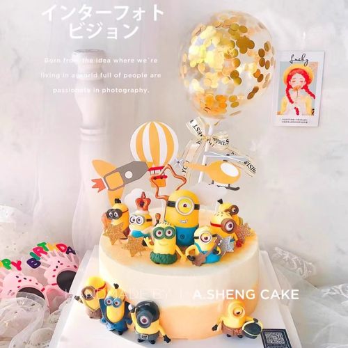 小黄人生日蛋糕装饰摆件网红创意神偷奶爸儿童周岁烘焙配件插件