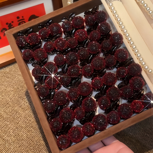 红色闪钻小樱桃抓夹侧边夹子头饰女士高端2026新款刘海头发发夹