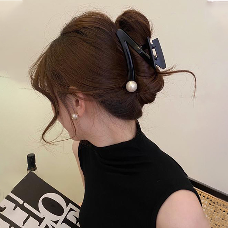 高级感黑色z形珍珠抓夹发卡女